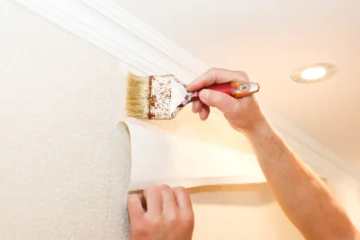 Pose de papier peint à Castetbon — revêtements muraux et toiles de verre